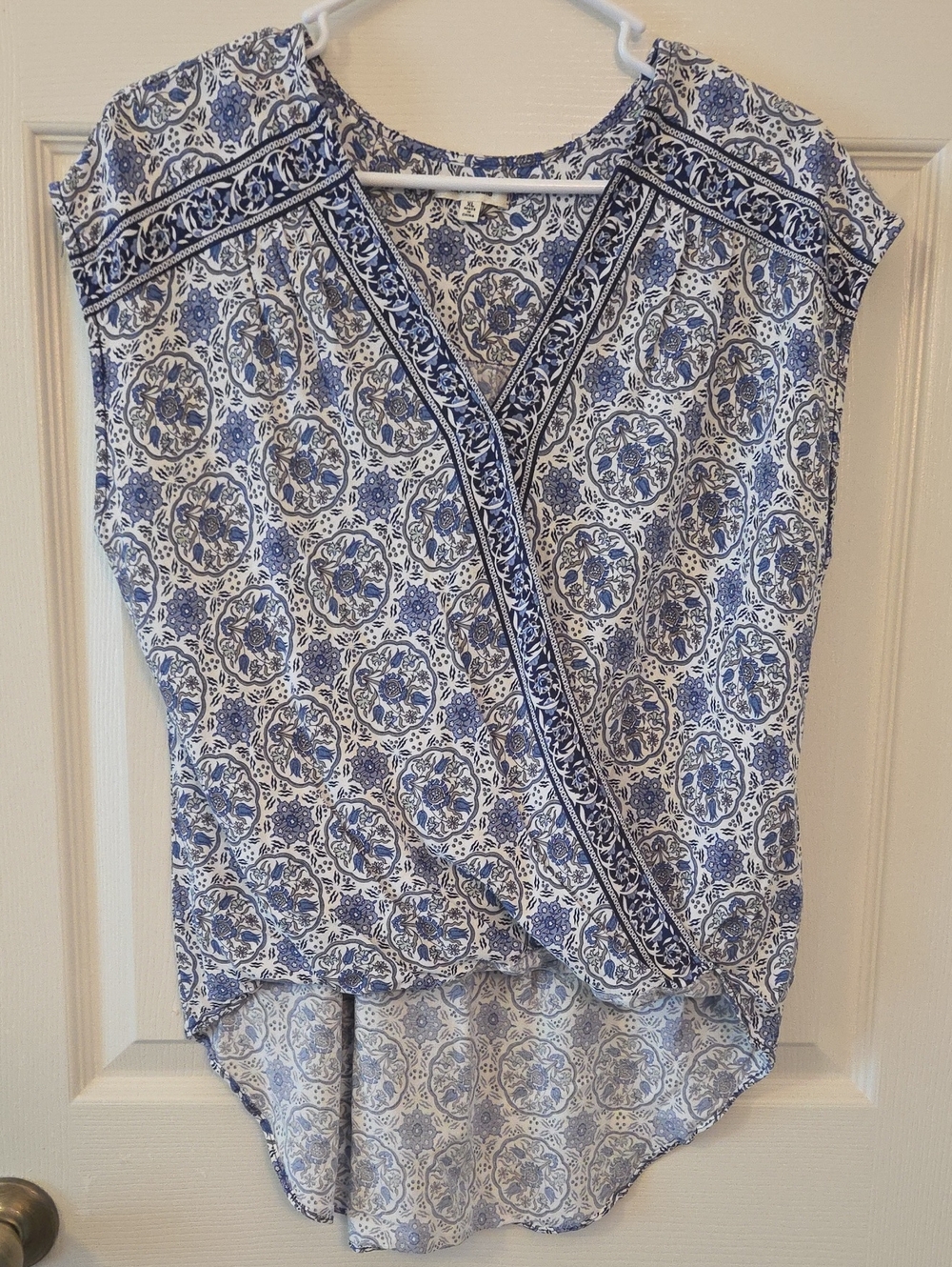 Max Studio Blue and White Printed Wrap-Front Blouse Shirt XL